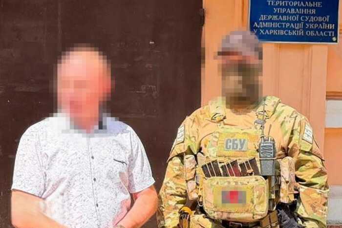 Правоохоронці викрили на хабарі голову районного суду на Харківщині