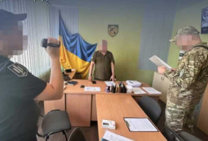 ДБР повідомило про перші результати спецоперації «Чесний призов»: вручено 15 підозр