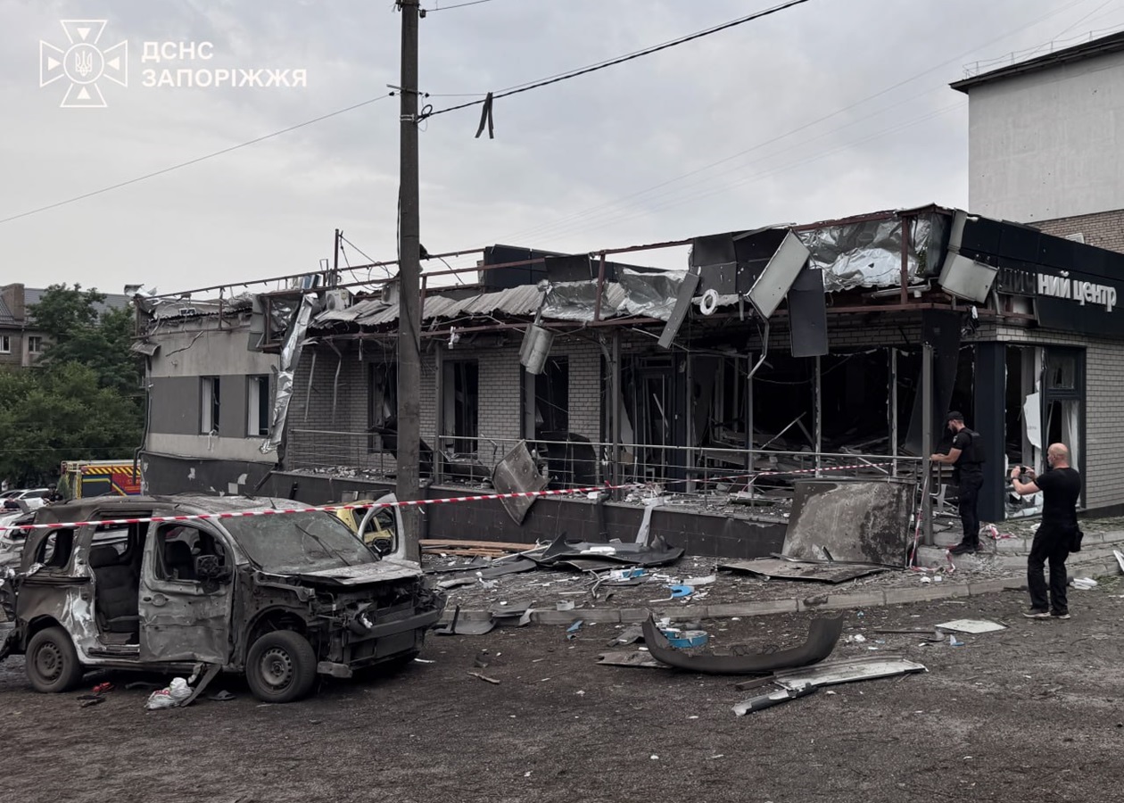 Удар по Запоріжжю: кількість постраждалих зросла до 30 людей