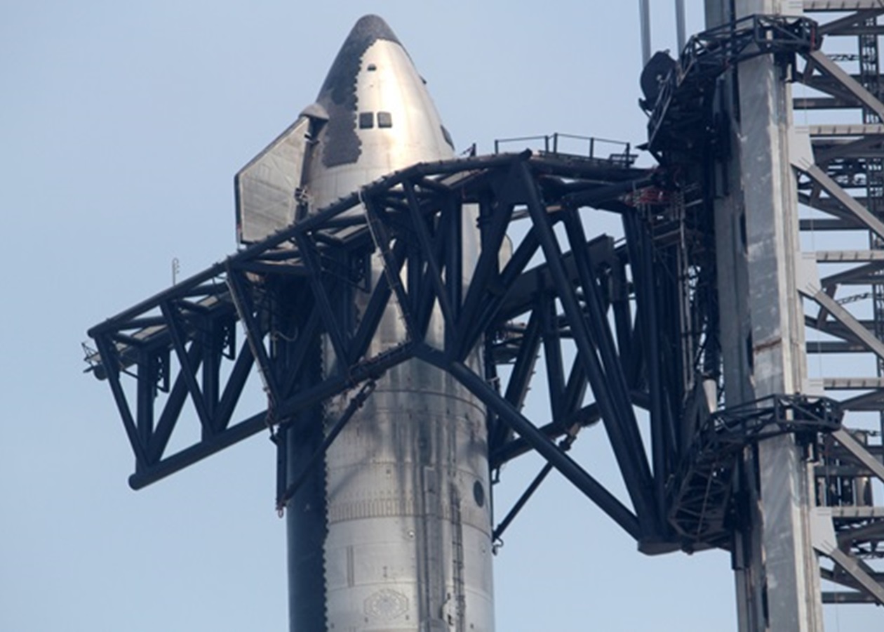 SpaceX припинить приймати замовлення на Falcon 9 - ЗМІ