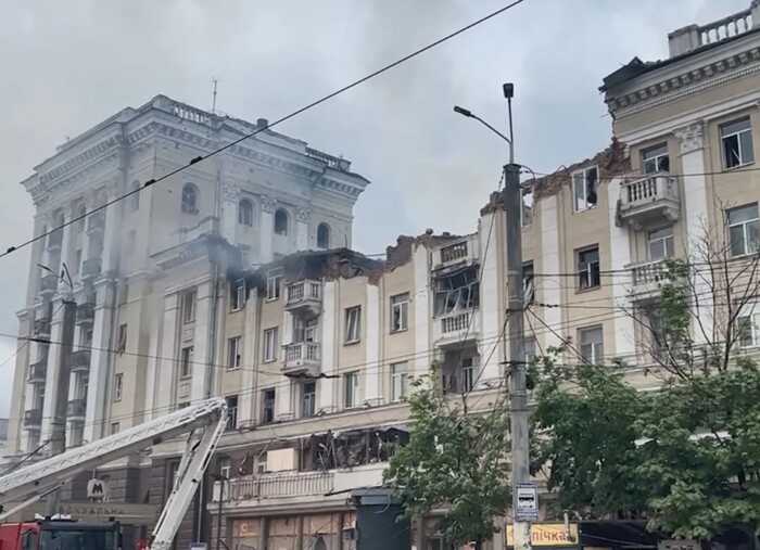 Пошкоджений росіянами житловий будинок у Дніпрі відремонтують за 44 мільйони гривень по завищених цінах