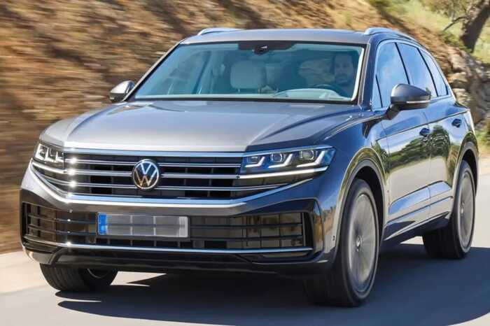 Приховали Volkswagen за 2,8 мільйона гривень та будинок: двох депутатів оштрафували за недостовірні дані в деклараціях