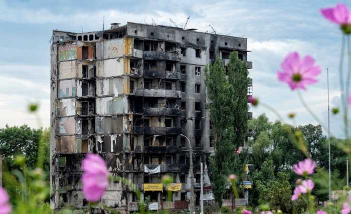 Майже 500 млн грн авансів і жодного готового будинку: як підрядники перетворили відбудову Посад-Покровського на безкоштовний кредит
