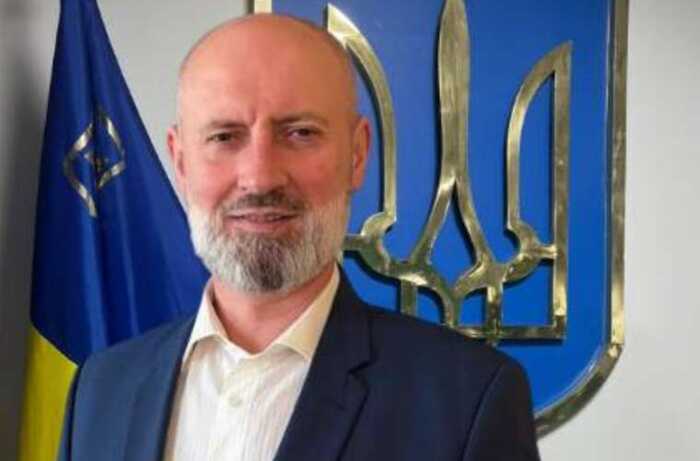 Заступник начальника РСЦ МВС задекларував квартиру в Іспанії за 6,2 мільйона і значні доходи партнерки