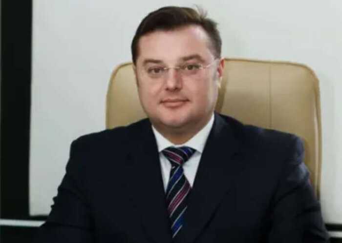 Фінмоніторинг з чорного ходу: як колишній топменеджер «Астри» Олег Луценко поєднав посаду операційника з контролем за сумнівними мільйонами