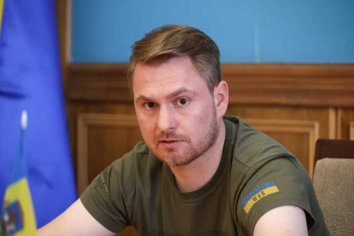 НАБУ вилучило у кабінеті Кравченка сертифікати люксового бренду Canali на 200 тисяч гривень