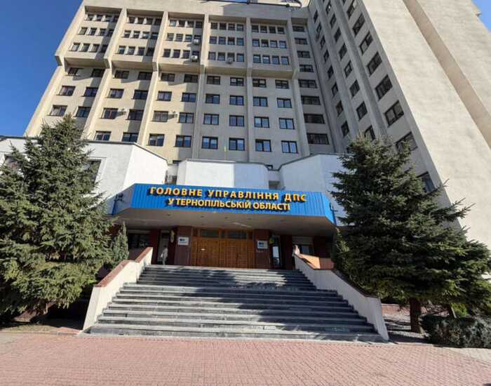 Заступницю начальника ДПС Тернопільщини Марію Мельник звільнили після обшуків НАБУ
