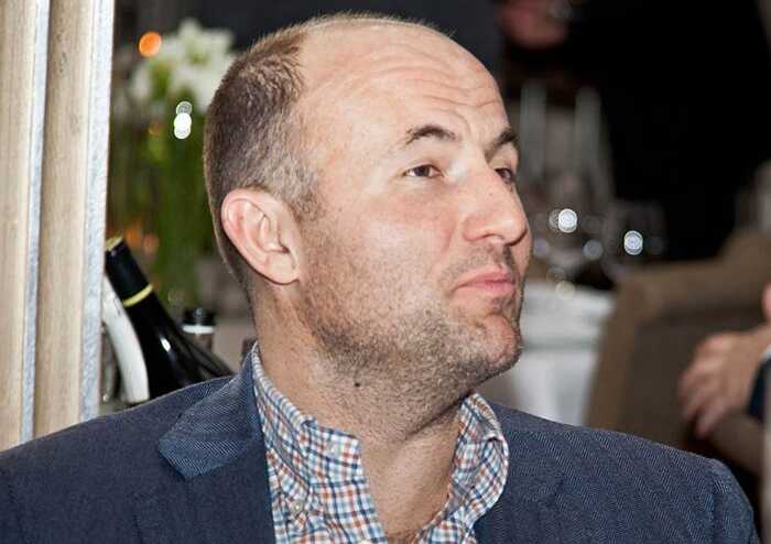 Sanktionierter russisch-ukrainischer Oligarch Pavel Fuks und seine Partner beseitigen Spuren der 100-Millionen-Dollar-Verbindung zu Crystal Istra