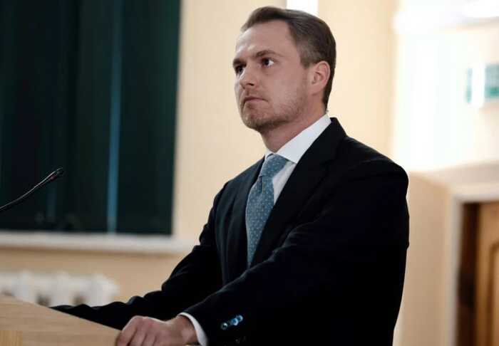 Ексгенпрокурор Кравченко виїхав з України на преміумтаксі — ЗМІ