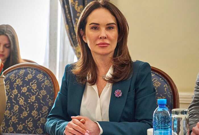 Справи “Форрест Гамп” та “Феміда”: апеляція ВАКС відмовила експосадовиці ОП Ірині Мудрій у знятті арешту з діамантів та елітної нерухомості