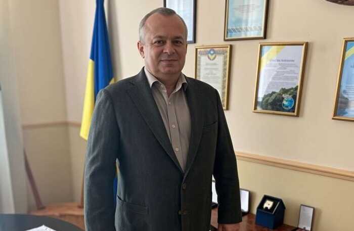 Очільник Азовського басейнового управління Сергій Чіх задекларував ділянку в Бучанському районі та сотні тисяч готівки