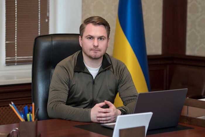 ОГП перевіряє виїзд Руслана Кравченка за кордон: розпочато службове розслідування