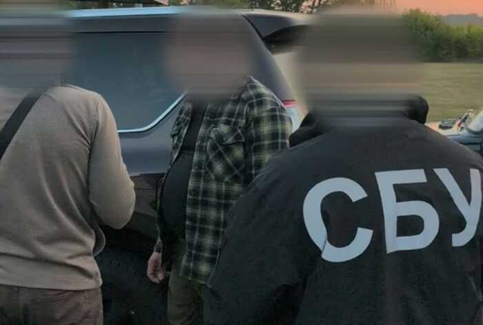 Погрожував розправою над підрядником і його родиною: СБУ затримала колишнього суддю на Черкащині