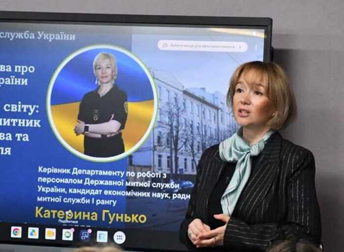 СБУ затримала посадовицю Держмитслужби Катерину Гунько через хабар у $25 тисяч — ЗМІ