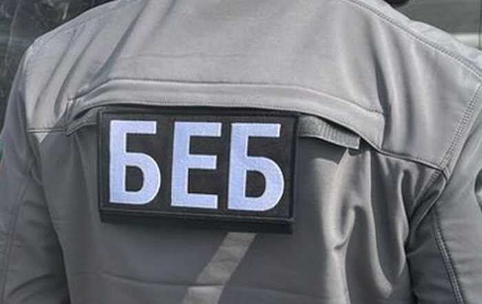 Готівка повз податковий облік: БЕБ розслідує схему продажу котеджів «Буде дім»