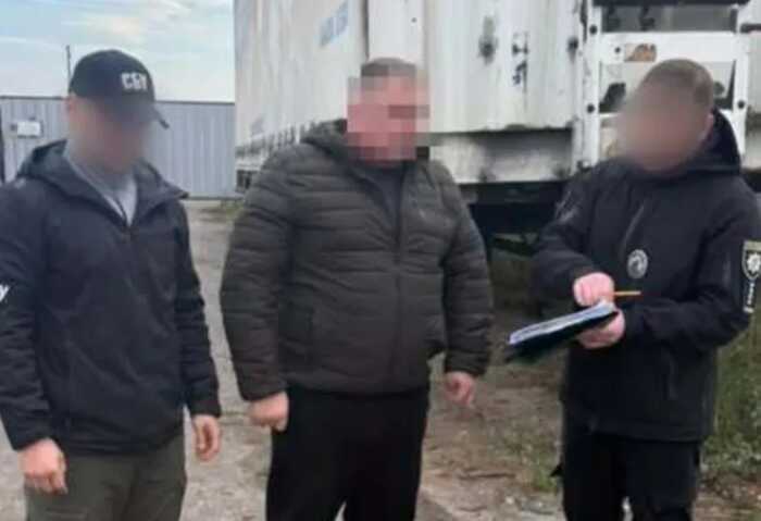 10 тисяч доларів за довічну групу: на Київщині викрили схему за участю директора лікарні
